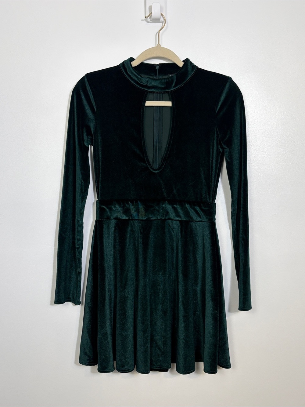 For Love & Lemons Green Velour Long Sleeve Women’s Small Skater Mini Dress